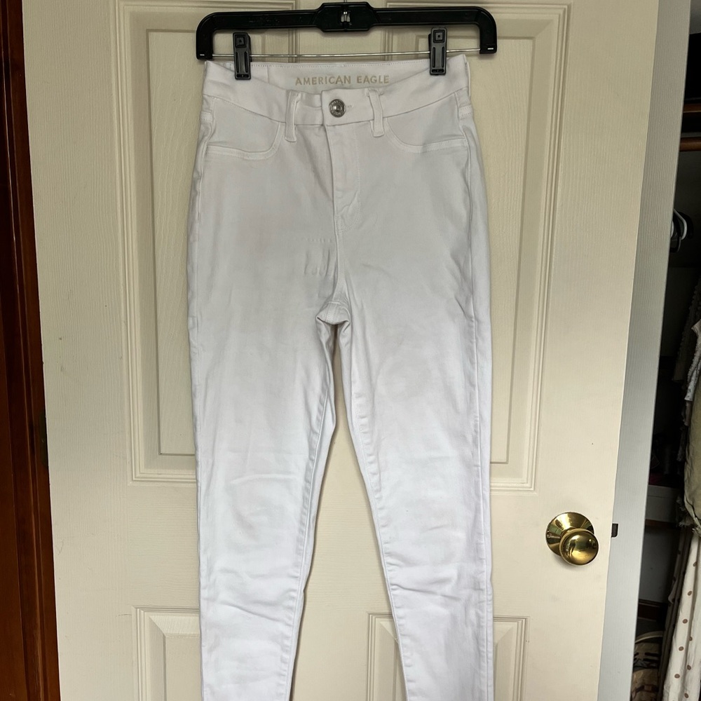 American Eagle white high rise jeggings
